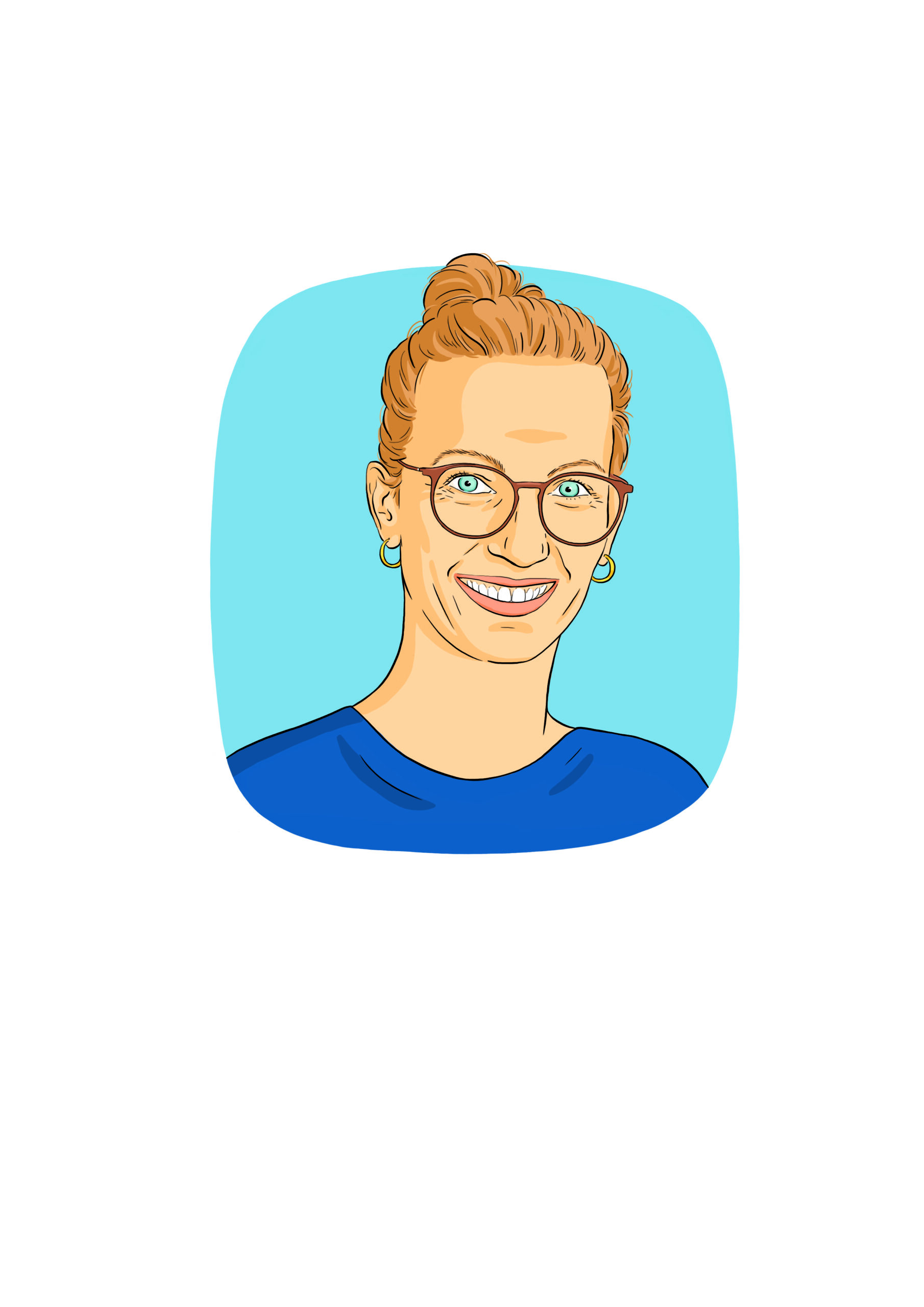 Illustration einer lächelnden Person mit heller Haut, rötlichem Haar in einem Dutt, die eine Brille, kleine Ohrringe und ein blaues Hemd trägt, vor einem hellblauen Hintergrund.